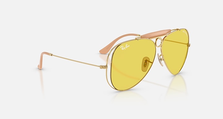 Ray-Ban THE SHOOTER BY DOLCE&GABBANA Arista Gold with Yellow Solid Color lenses - Alternative