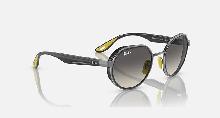 Ray-Ban RB3703M SCUDERIA FERRARI COLLECTION Gunmetal; Grey with Grey Gradient Gradient lenses - Alternative