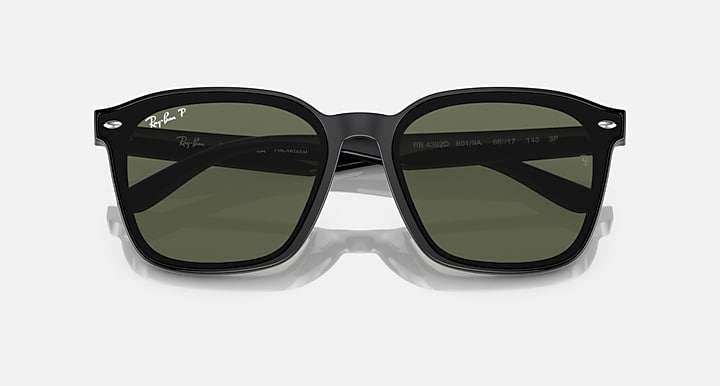 Ray-Ban RB4392D Black with Dark Green Polarized Solid Color lenses - Closed Front
