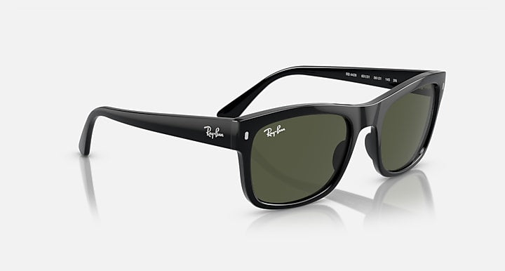 Ray-Ban RB4428 Black with Green Solid Color lenses - Alternative
