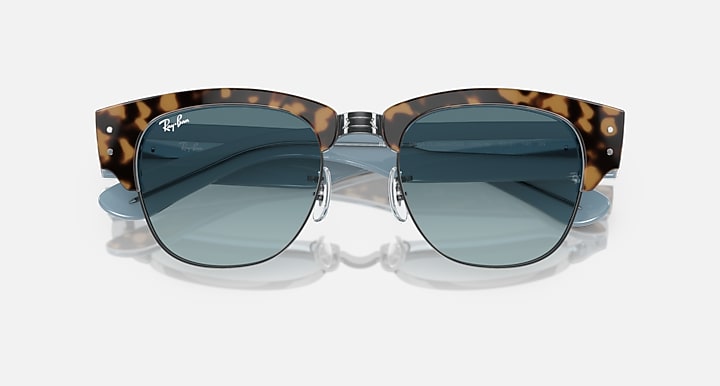 Ray-Ban MEGA CLUBMASTER Havana On Blue On Gunmetal; Havana On Light Blue with Blue Gradient lenses - Closed Front