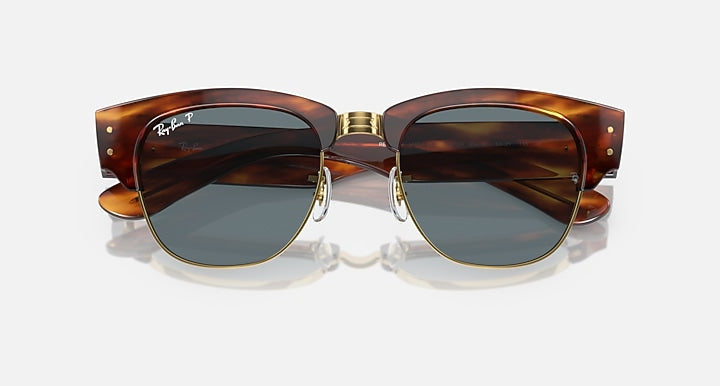 Ray-Ban MEGA CLUBMASTER Striped Havana with Dark Blue Polarized Solid Color lenses - Closed Front