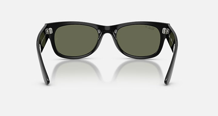 Ray-Ban MEGA WAYFARER II Black with Green Polarized Solid Color lenses - Back