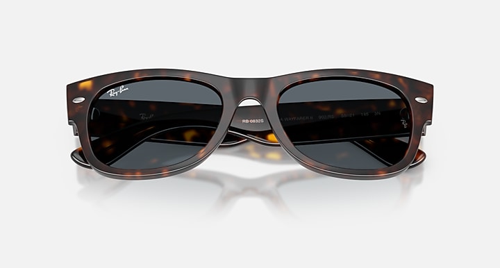 Ray-Ban MEGA WAYFARER II Havana with Blue Solid Color lenses - Closed Front