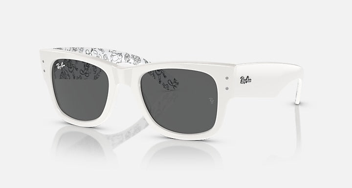 Ray-Ban MEGA WAYFARER DISNEY 100TH ANNIVERSARY White; White With Pattern Black with Dark Grey Solid Color lenses - Quarter
