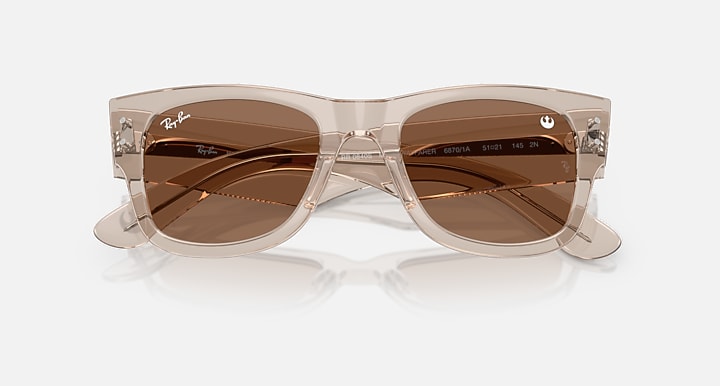 Ray-Ban RAY-BAN STAR WARS™ – THE REBEL ALLIANCE MEGA WAYFARER Transparent Light Brown with Dark Brown Solid Color lenses - Closed Front