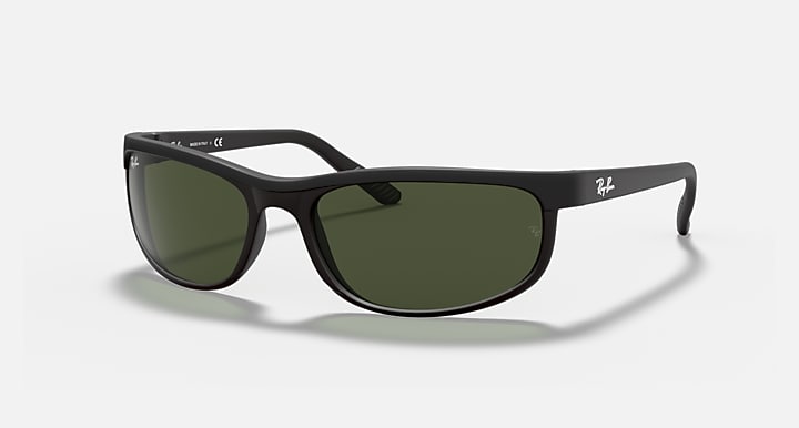 Ray-Ban PREDATOR 2 Black with G-15 Green Solid Color lenses - Quarter