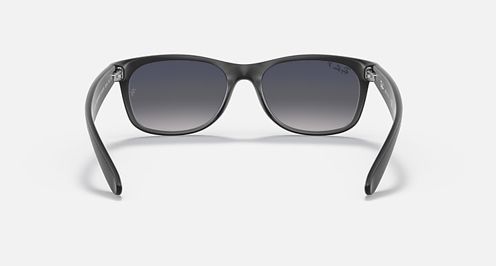Ray-Ban NEW WAYFARER CLASSIC As shown with As shown lenses - Back