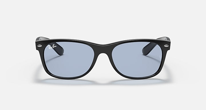 Ray-Ban NEW WAYFARER CLASSIC Black with Blue/Grey Classic Solid Color lenses - Front