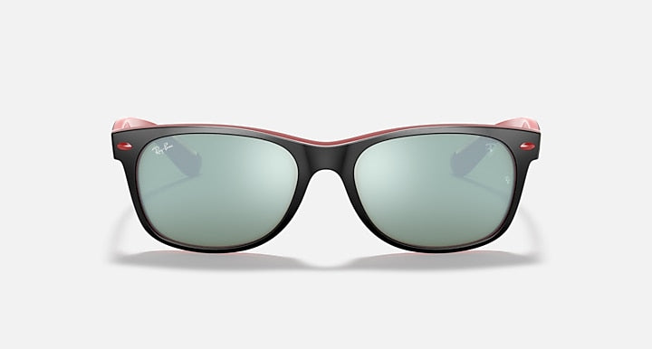 Ray-Ban RB2132M SCUDERIA FERRARI COLLECTION Black with Silver Flash Solid Color - Mirror lenses - Front