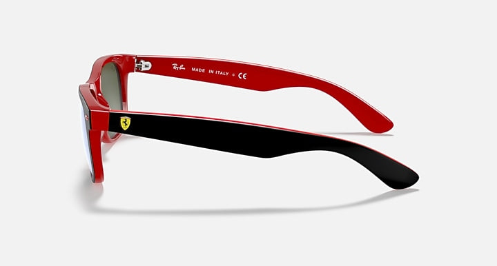 Ray-Ban RB2132M SCUDERIA FERRARI COLLECTION Black with Silver Flash Solid Color - Mirror lenses - Lateral