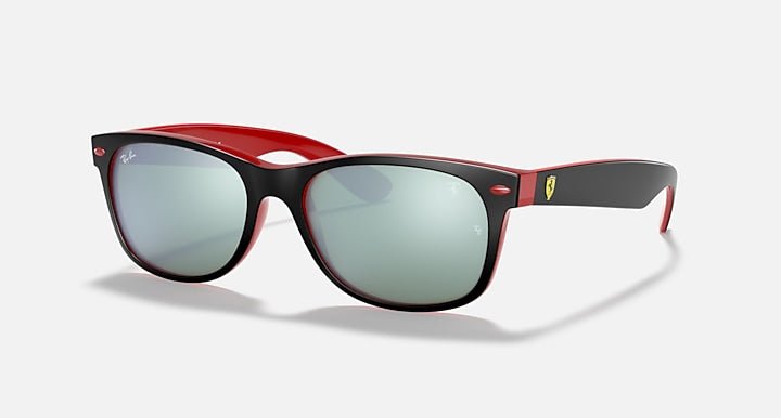 Ray-Ban RB2132M SCUDERIA FERRARI COLLECTION Black with Silver Flash Solid Color - Mirror lenses - Quarter