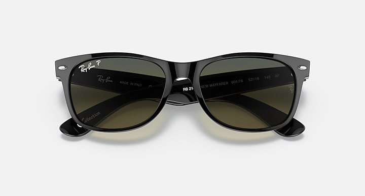 Ray-Ban NEW WAYFARER @COLLECTION Black with Polarized Blue & Green Gradient Gradient lenses - Closed Front