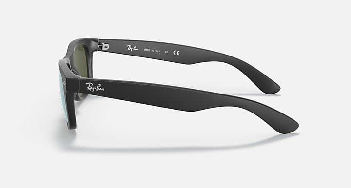 Ray-Ban NEW WAYFARER FLASH Rubber Black; Black with Silver Flash Solid Color - Mirror lenses - Lateral