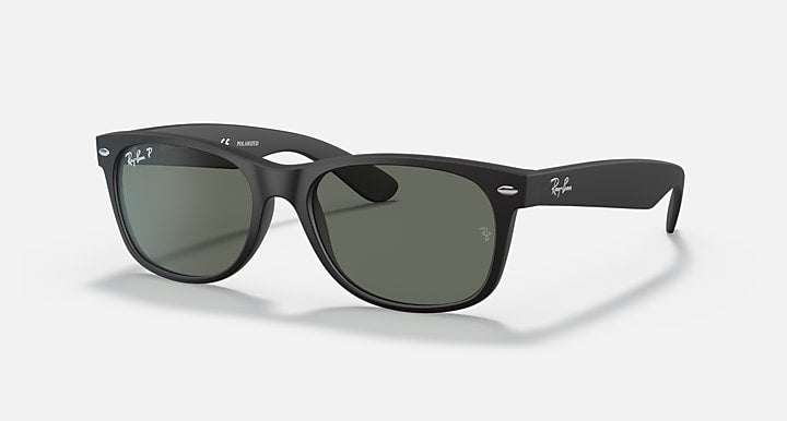 Ray-Ban NEW WAYFARER CLASSIC Rubber Black; Black with Green Polarized Solid Color lenses - Quarter