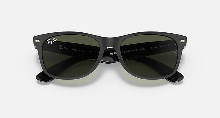 Ray-Ban NEW WAYFARER COLOR MIX Black with G-15 Green Solid Color lenses - Closed Front