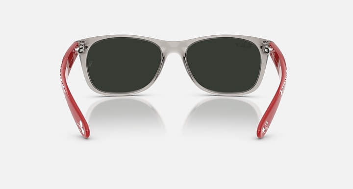 Ray-Ban NEW WAYFARER DISNEY MICKEY & MINNIE MOUSE LIQUID Transparent Grey; Red with Grey Mirror Silver Polarized Solid Color - Mirror lenses - Back