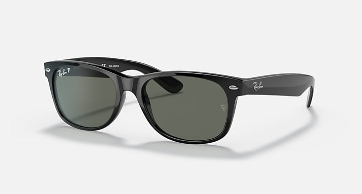 Ray-Ban NEW WAYFARER CLASSIC Black with Green Polarized Solid Color lenses - Quarter