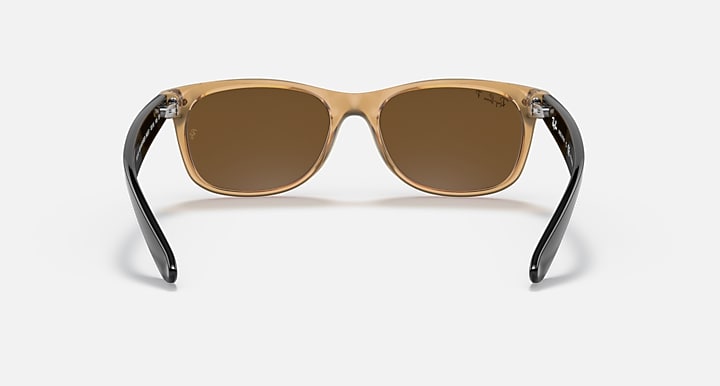 Ray-Ban NEW WAYFARER BICOLOR Honey; Black with Brown Polarized Solid Color lenses - Back