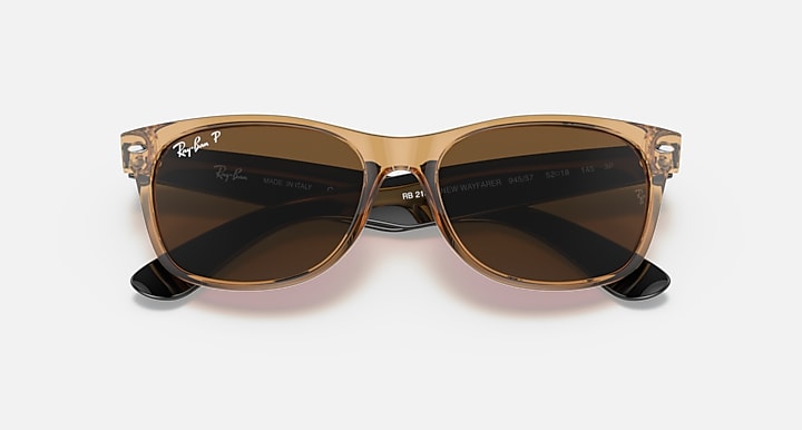 Ray-Ban NEW WAYFARER BICOLOR Honey; Black with Brown Polarized Solid Color lenses - Closed Front