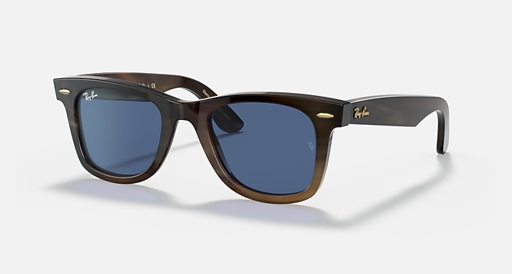 Ray-Ban ORIGINAL WAYFARER HORN Light Havana; Light Brown with Blue Solid Color lenses - Quarter