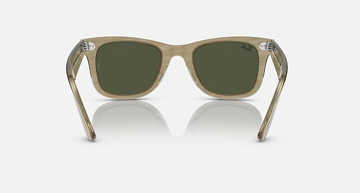 Ray-Ban ORIGINAL WAYFARER CHANGE Photo Striped Grey with Green Solid Color lenses - Back