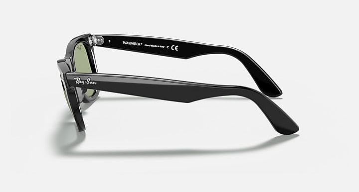 Ray-Ban ORIGINAL WAYFARER CLASSIC Black; Shiny Black with Green Solid Color lenses - Lateral