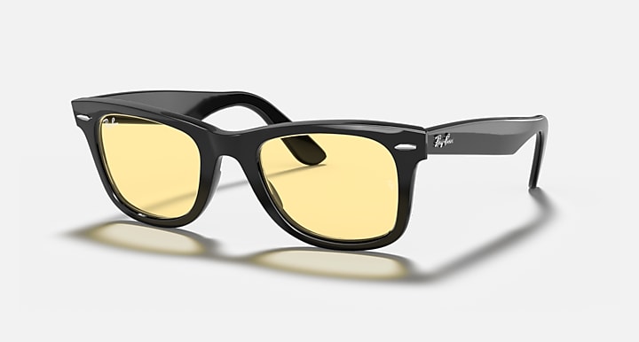 Ray-Ban ORIGINAL WAYFARER CLASSIC Black with Yellow Classic Solid Color lenses - Quarter