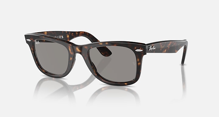 Ray-Ban ORIGINAL WAYFARER CLASSIC Havana with Grey Solid Color lenses - Quarter