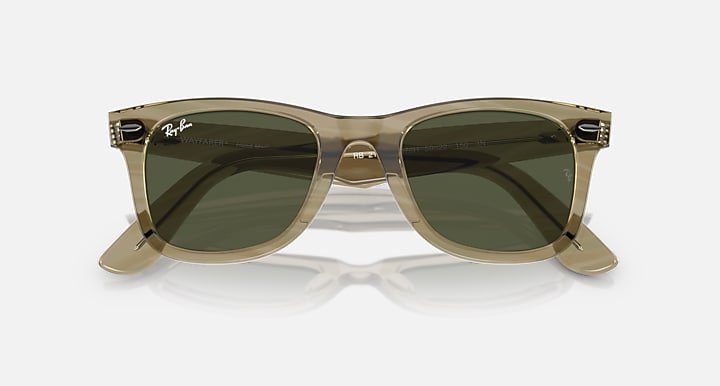 Ray-Ban ORIGINAL WAYFARER CHANGE Photo Striped Grey with Green Solid Color lenses - Closed Front