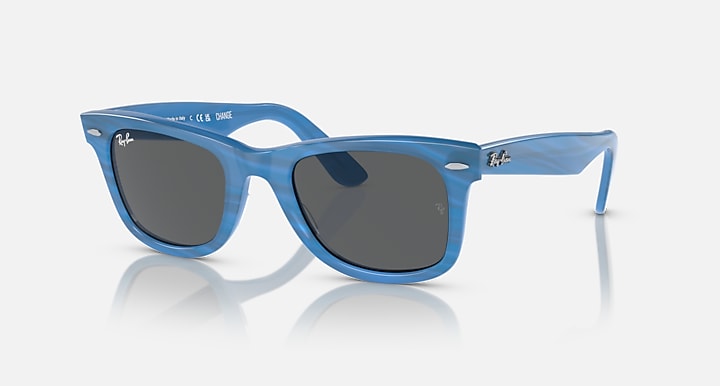 Ray-Ban ORIGINAL WAYFARER CHANGE Photo Striped Blue with Dark Grey Solid Color lenses - Quarter