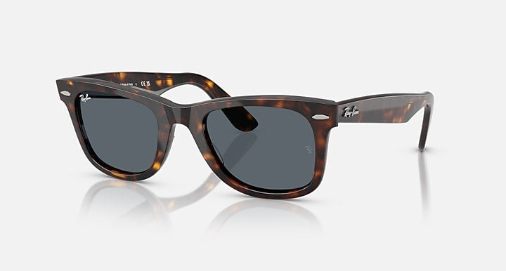 Ray-Ban ORIGINAL WAYFARER CLASSIC Havana with Blue Solid Color lenses - Quarter