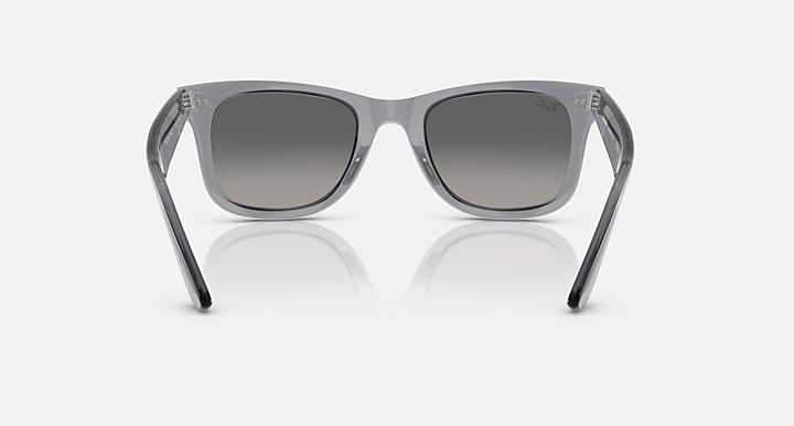 Ray-Ban ORIGINAL WAYFARER CLASSIC Transparent Grey with Light Grey Gradient Dark Grey Gradient lenses - Back