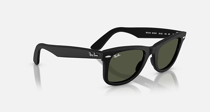 Ray-Ban ORIGINAL WAYFARER CLASSIC Matte Black with Crystal Green Solid Color lenses - Alternative