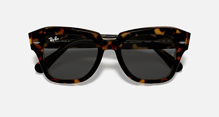 Ray-Ban STATE STREET Havana On Transparent Brown with Dark Grey Solid Color lenses - Closed Front
