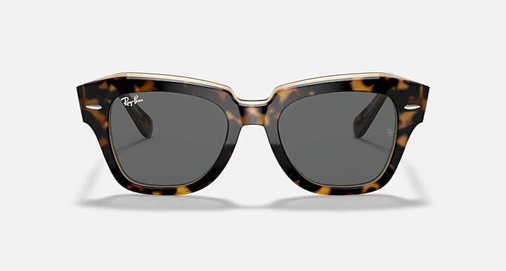 Ray-Ban STATE STREET Havana On Transparent Brown with Dark Grey Solid Color lenses - Front