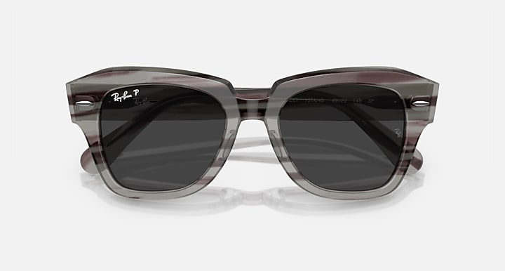 Ray-Ban STATE STREET RELOADED Striped Grey Havana with Black Polarized Solid Color lenses - Closed Front