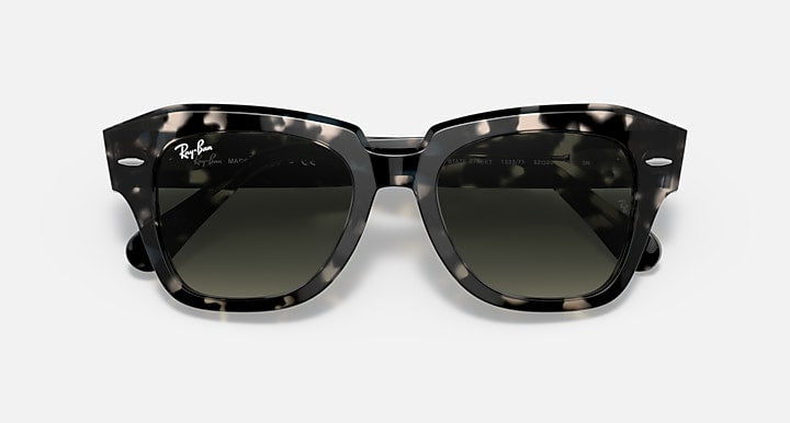 Ray-Ban STATE STREET FLECK Grey Havana with Grey Gradient Gradient lenses - Closed Front