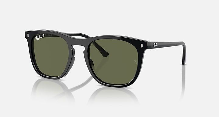 Ray-Ban RB2210 Black with Green Polarized Solid Color lenses - Quarter