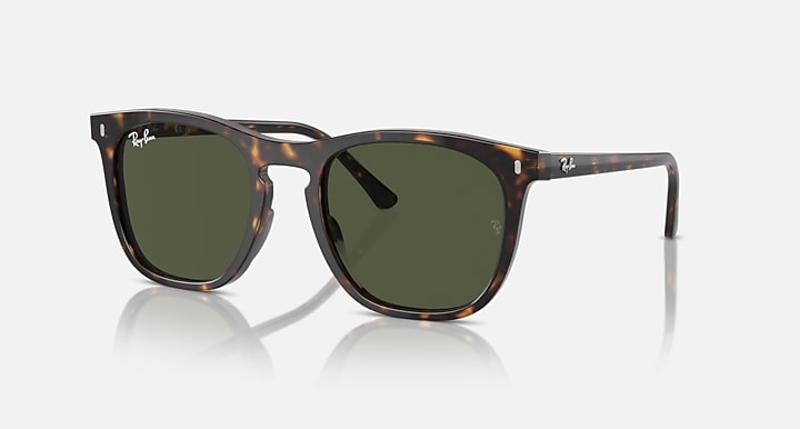 Ray-Ban RB2210 Havana with Green Solid Color lenses - Quarter