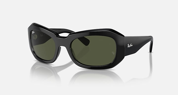 Ray-Ban BEATE Black with Green Solid Color lenses - Quarter