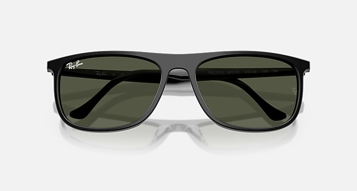 Ray-Ban RB2216 Black with Green Solid Color lenses - Closed Front