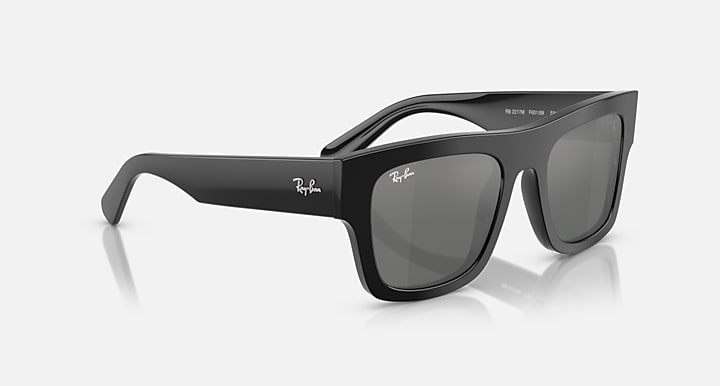 Ray-Ban RB2217M SCUDERIA FERRARI COLLECTION Black with Grey Mirror Silver Gradient Gradient - Mirror lenses - Alternative