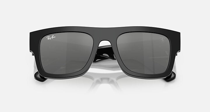 Ray-Ban RB2217M SCUDERIA FERRARI COLLECTION Black with Grey Mirror Silver Gradient Gradient - Mirror lenses - Closed Front