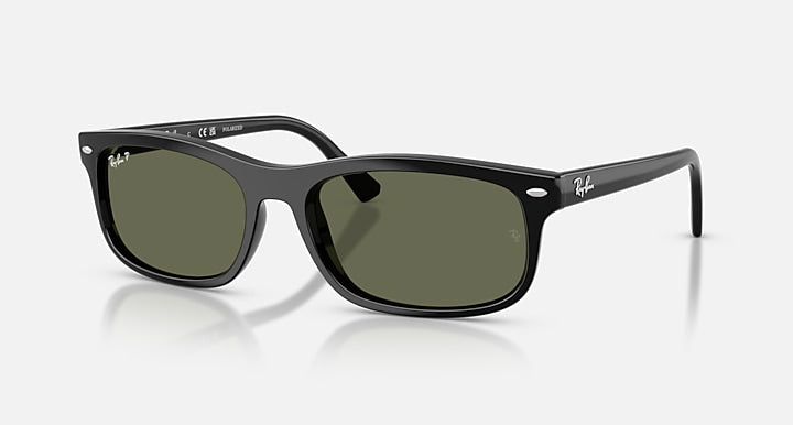 Ray-Ban RB2224 Black with Green Polarized Solid Color lenses - Quarter