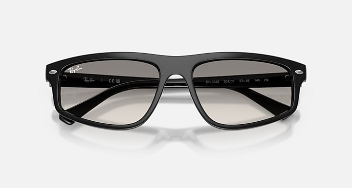 Ray-Ban RB2225 Black with Clear Gradient Grey Gradient lenses - Closed Front