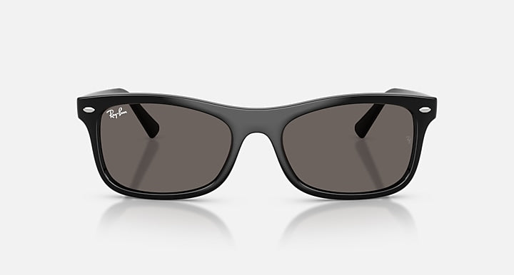 Ray-Ban RB2226 Black with Dark Grey Solid Color lenses - Front