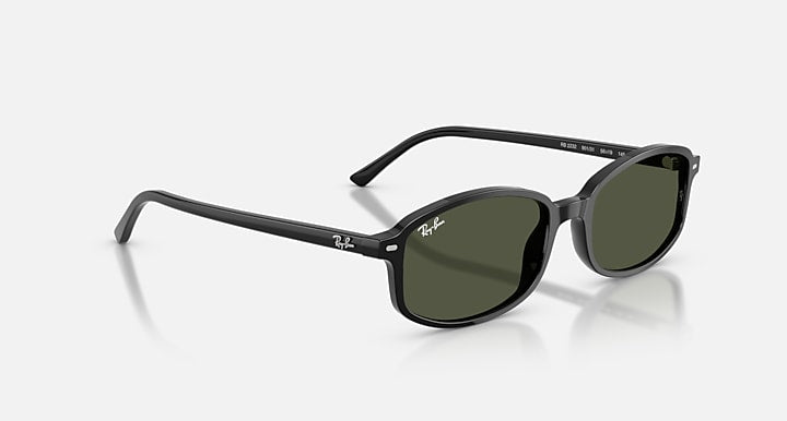 Ray-Ban SAM Black with Green Solid Color lenses - Alternative