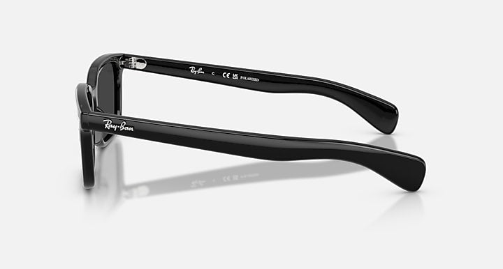 Ray-Ban BRUNEL Black with Polarized Black Solid Color lenses - Lateral