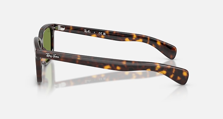 Ray-Ban BRUNEL Havana with Green Solid Color lenses - Lateral